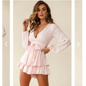 Light Pink Long Sleeve Ruffle Romper Sz XS